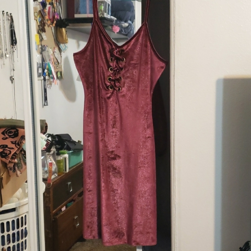 Popular Basics maroon glittery velvet body bodycon dress